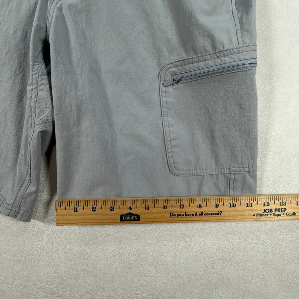 Huk Waypoint Mens Large Fishing Cargo Shorts Gray Recycled Blend Stretch Size 36 - Picture 9 of 14